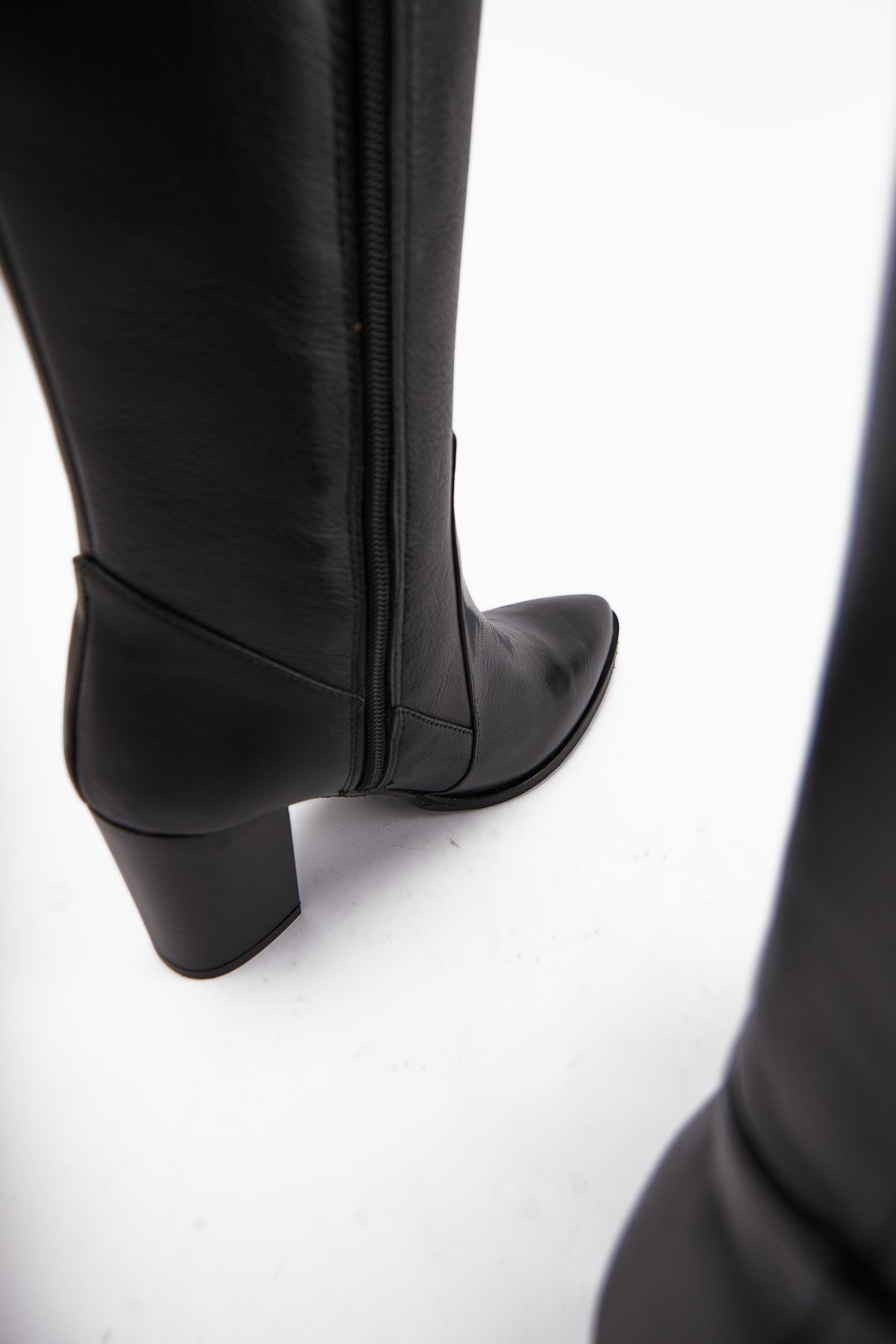 Vilda Genuine Leather Black Pointed Toe Women's Boot