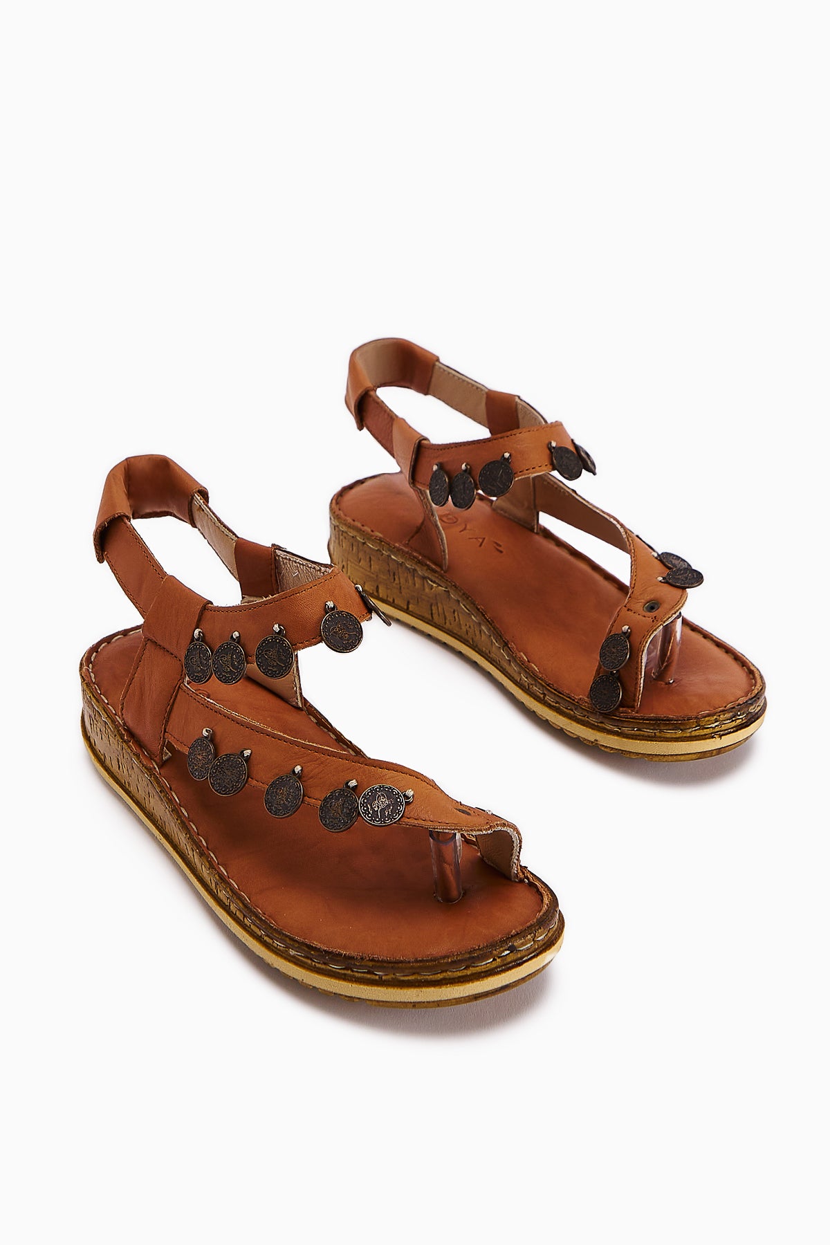 Echtes Leder Lilah Tan Antik Detail Damen Sandale