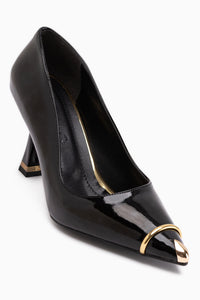 Lelia Schwarz Lackleder Detail Damen Absatzschuhe