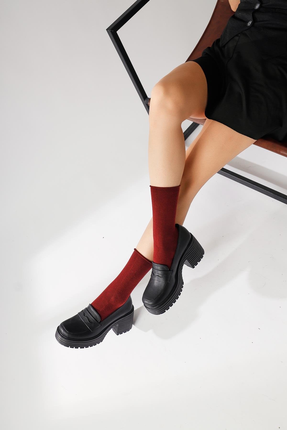Alinne Black Thick Soled Platform Loafers