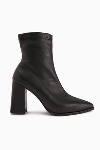 Susy Black Chunky Heel Stretch Women's Boot