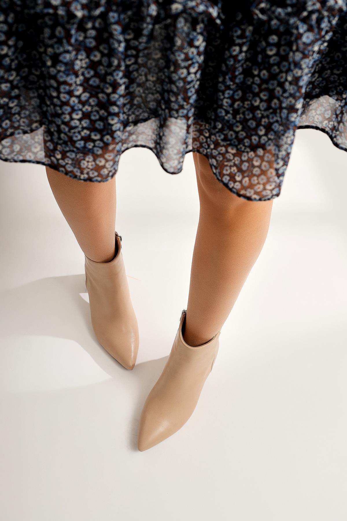 Ann Karin Nud Pointed Toe Zippered Heeled Boots
