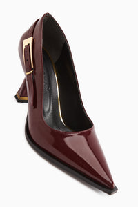 Mithra Bordeaux Lackleder Spitzes Buckle Detail Damen Absatzschuhe