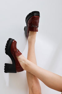 Manija Burgundy Patent Leather Buckle Detailed Platform Loafers