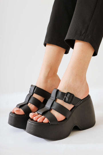 Sangita Black Three-Striped Platform Slippers
