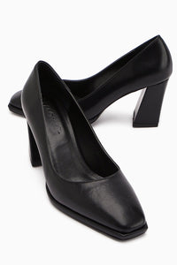 Doriana Women's Black Square Toe High Heels