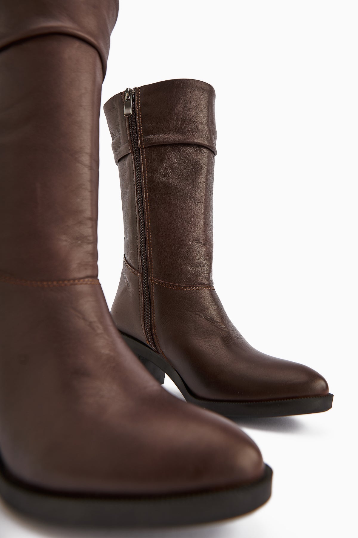 Sahara Genuine Leather Brown Pleated Zipper Women's Boot