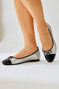 Sobhie Silver Patent Leather Black Toe Bow Detailed Ballerinas